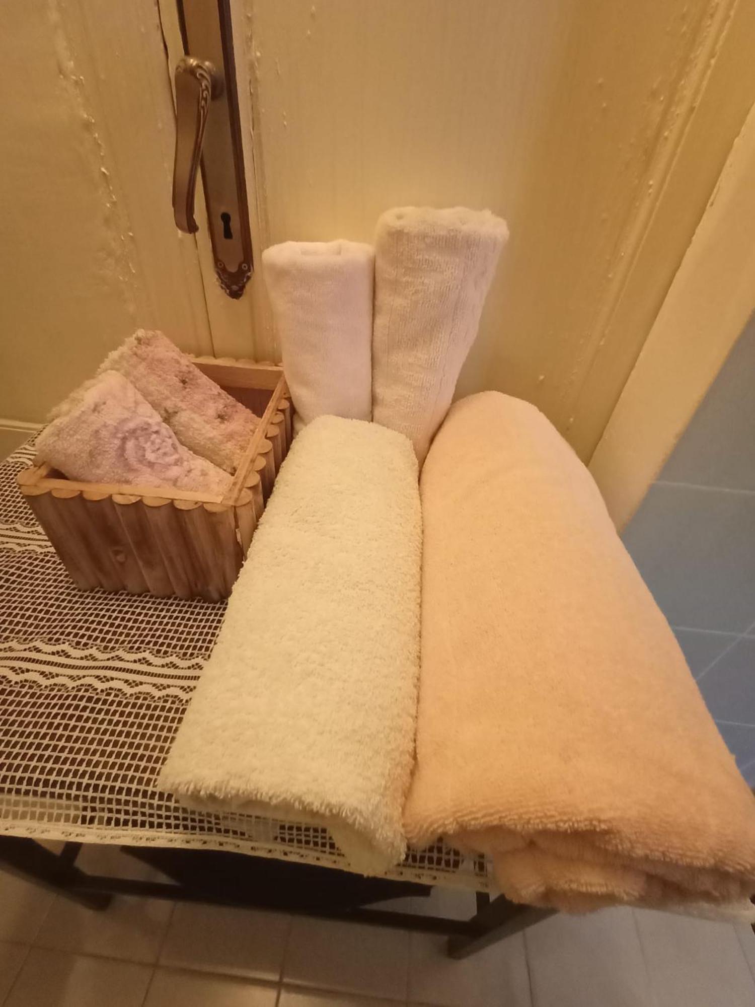 Foresteria Lombarda B & B Ca' Pelitti Ganna Kültér fotó